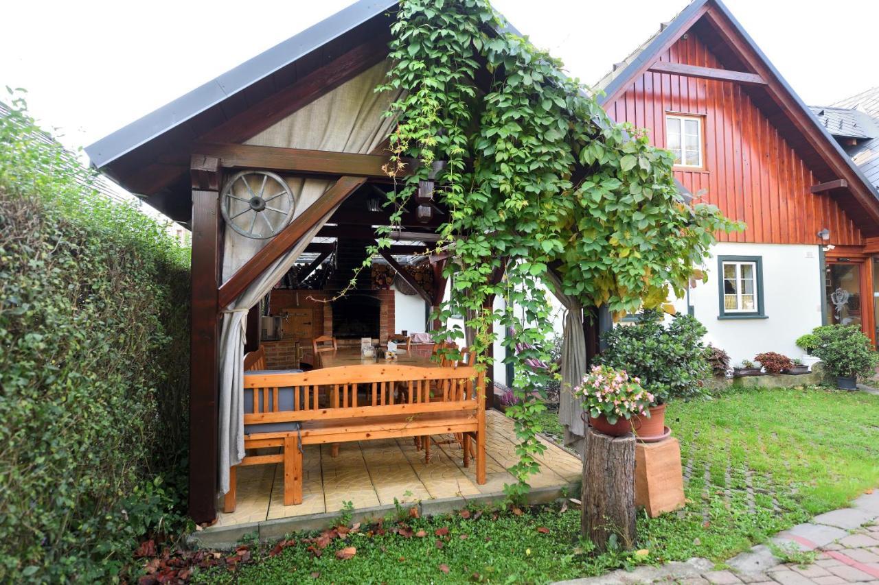 Penzion V Chaloupce Rychnov nad Kneznou Exterior foto